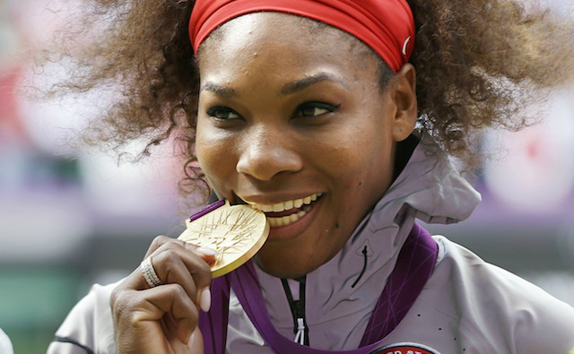 serena williams crip walk, newsone