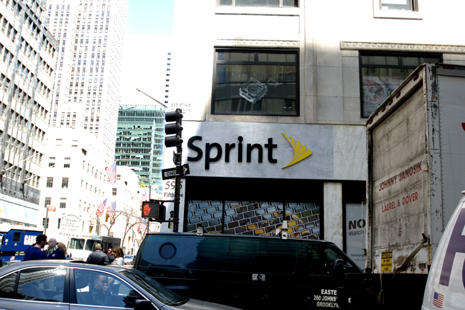 Sprint falls to last on Consumer Reports list