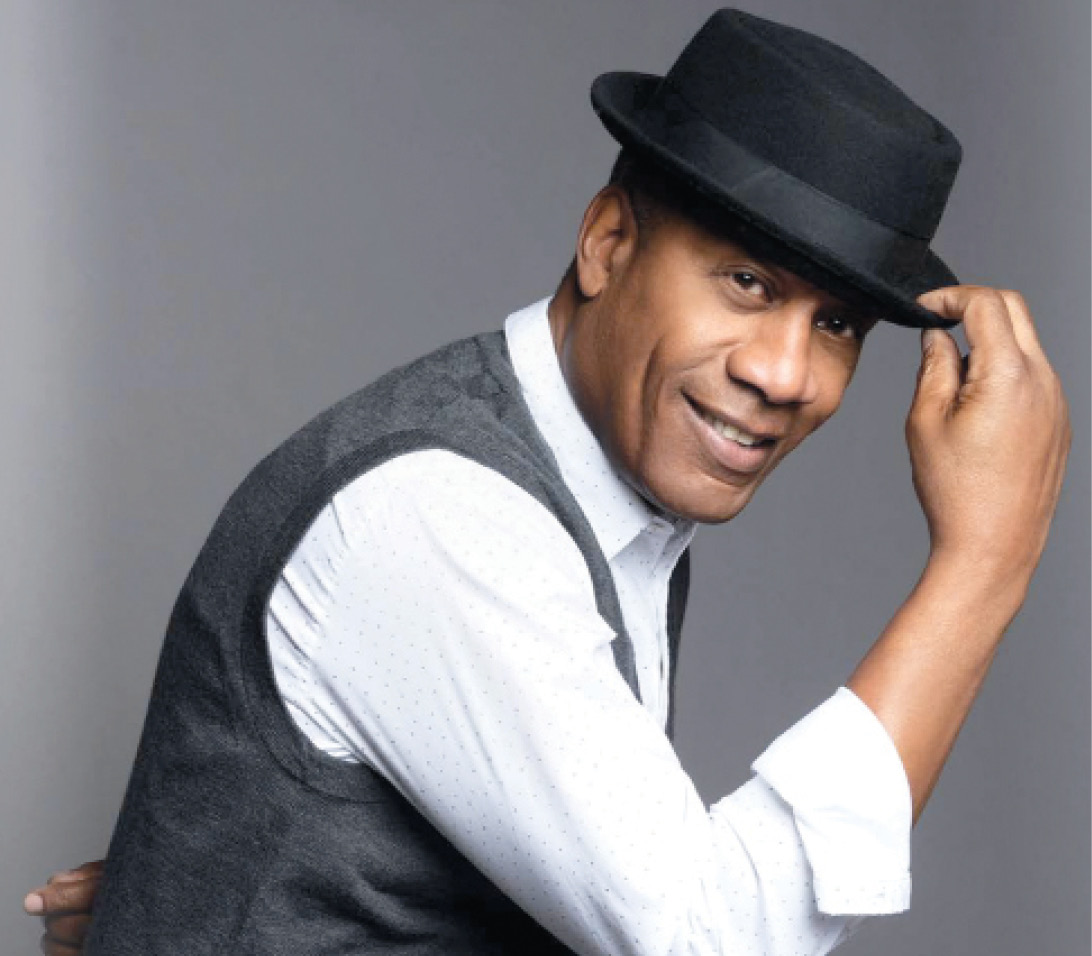 Next photo of Joe Morton