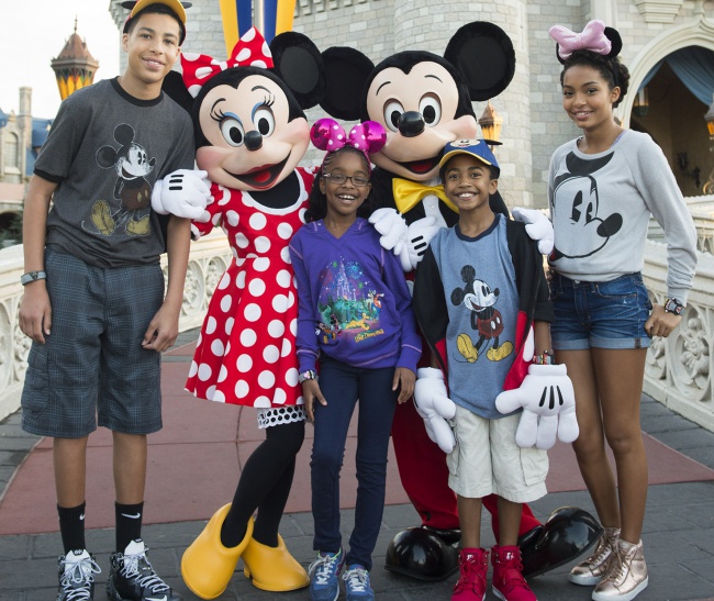 Actors from the Cast of Òblack-ishÓ Kick Off Their Summer Break at Walt Disney World Resort