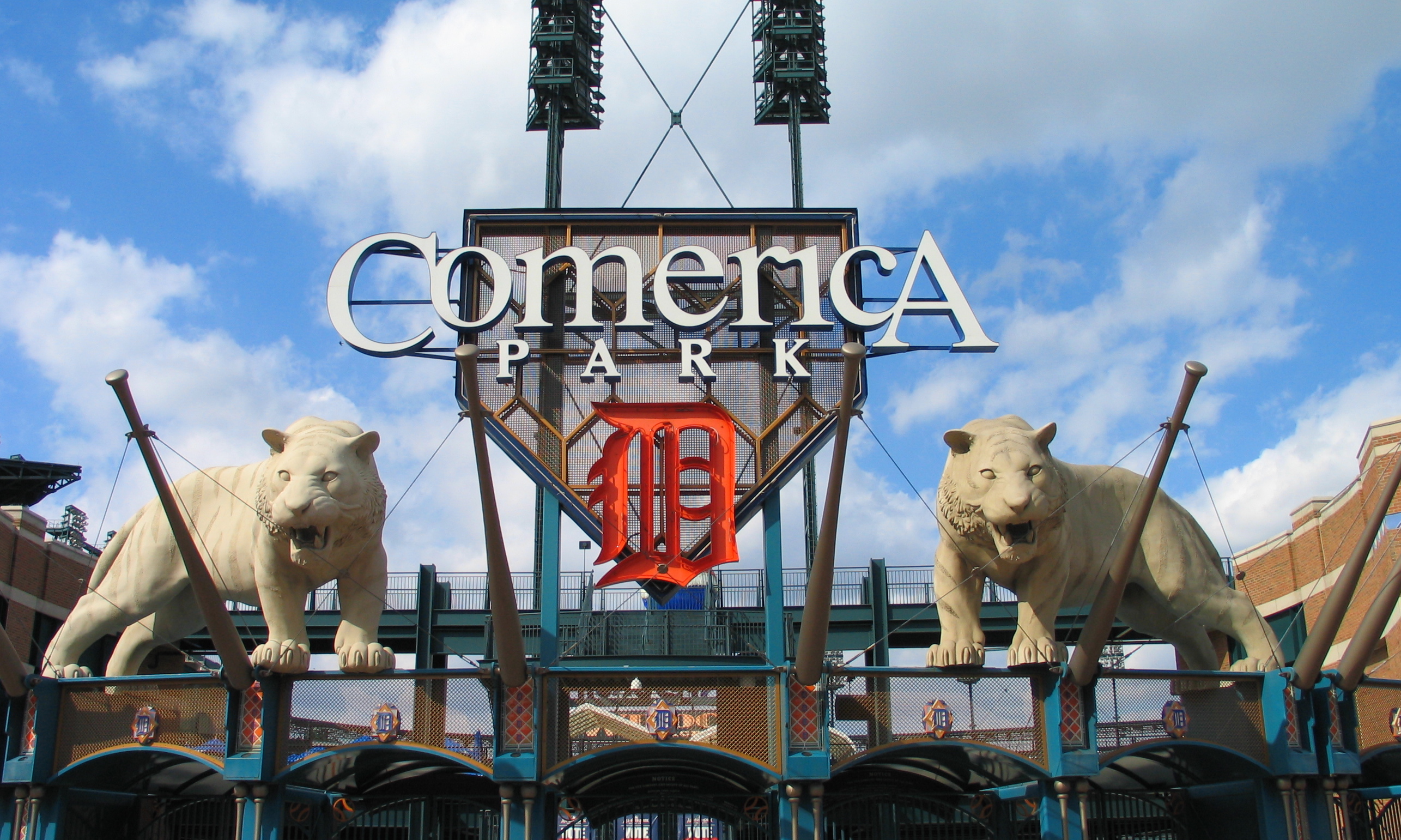comericapark_sign