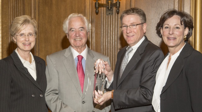 thumbnail_2016 Noland Award for release