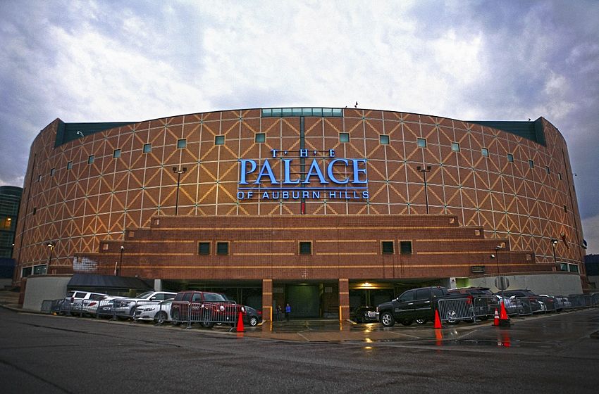 When The Palace of Auburn Hills was brand new - Vintage Detroit Collection