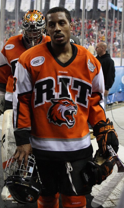 frontpageslide_Cameron_Burt_candid Cameron_Burt_candid