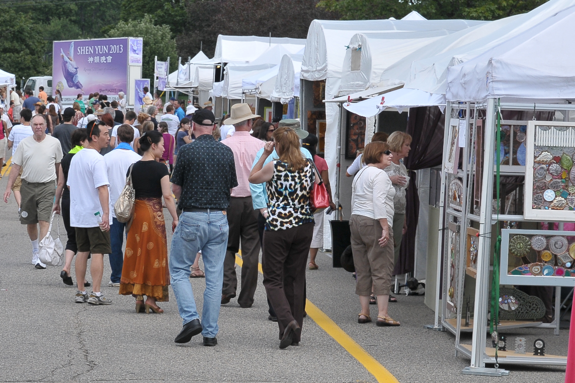 Orchard_Lake_Fine_Art_Show.jpg
