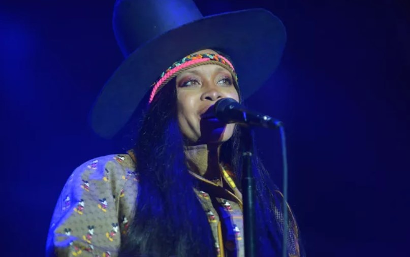 Erykah Badu just announced her summer “Unfollow Me” tour with Yasiin Bey.  The pair will be hitting 25 cities and more guests are set to…