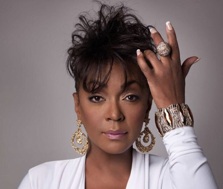 Anita Baker Announces First Detroit Concert in Over 20 Years