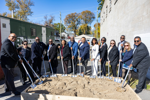 54888533026-b7123c056d-o_crop